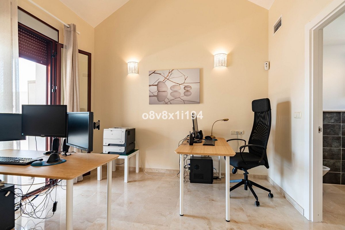 4 Bed Semi-Detached House in Casares