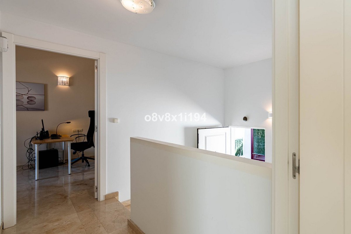 4 Bed Semi-Detached House in Casares
