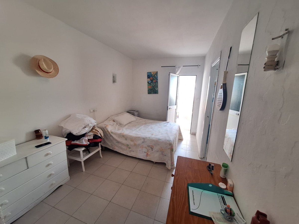3 Bed Detached Villa in Costabella