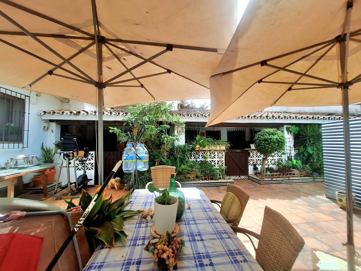 3 Bed Detached Villa in Costabella