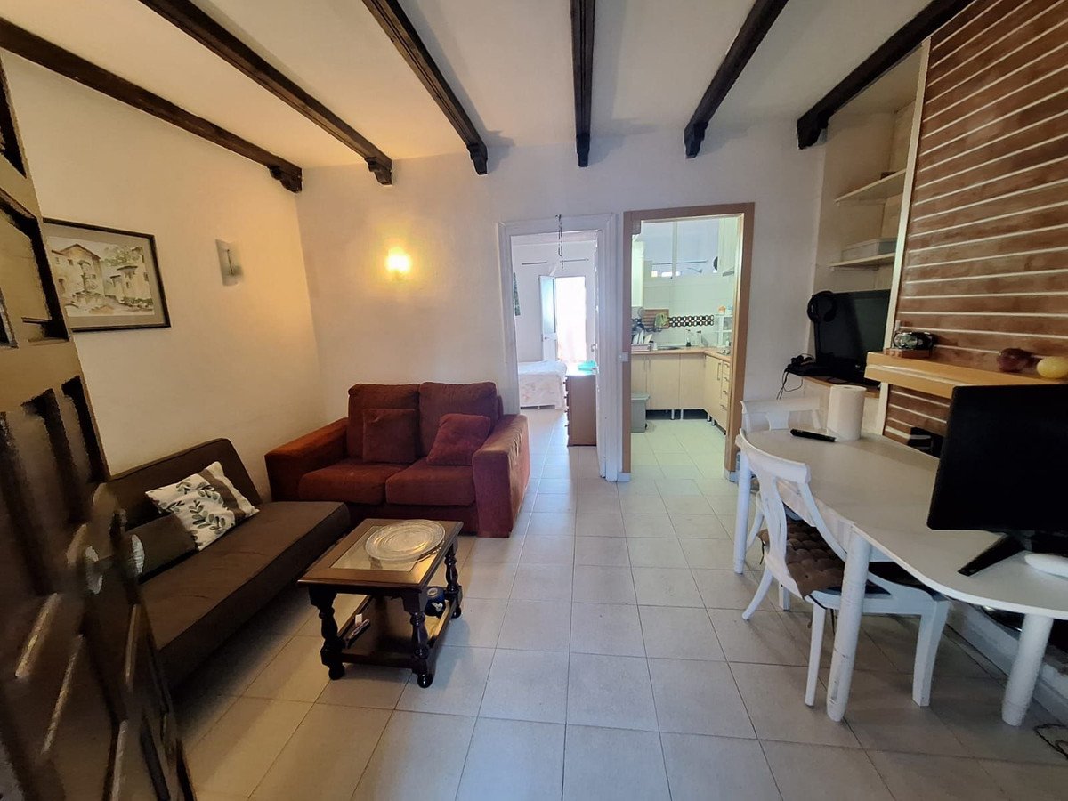 3 Bed Detached Villa in Costabella