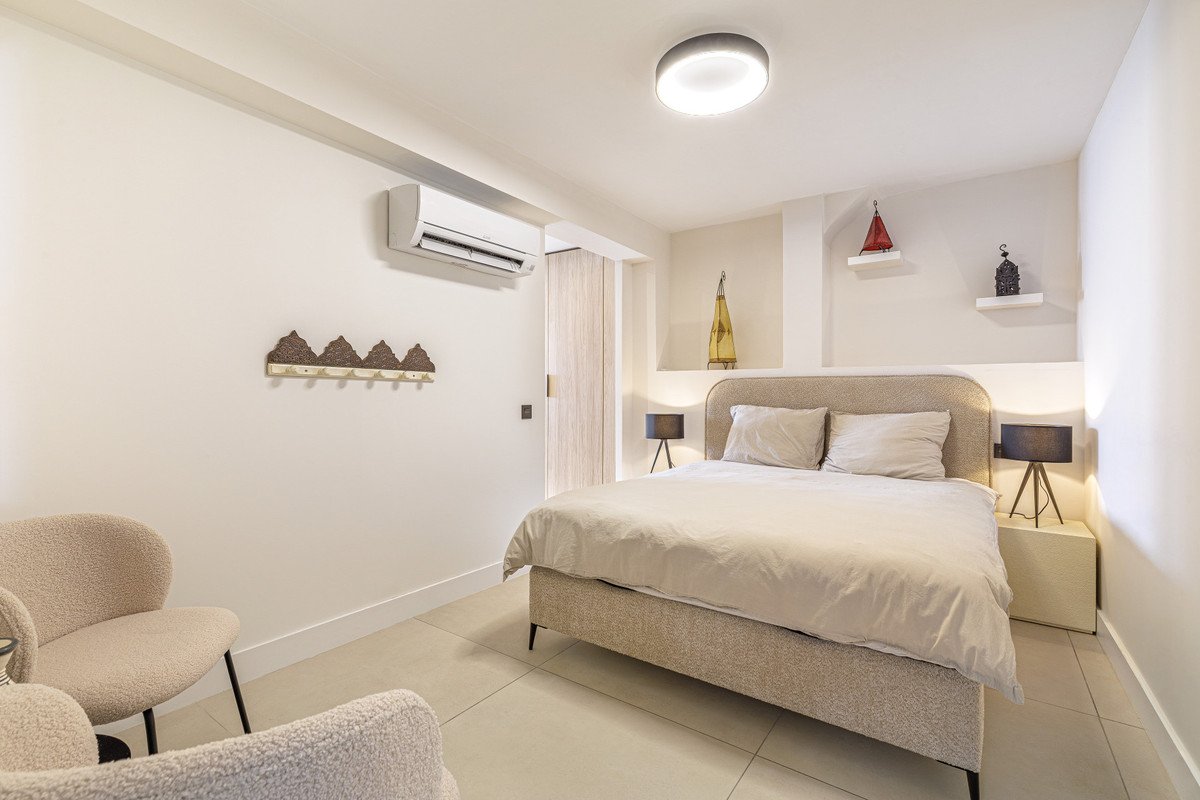 3 Bed Middle Floor Apartment in Marbella