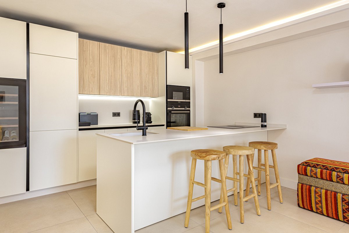 3 Bed Middle Floor Apartment in Marbella