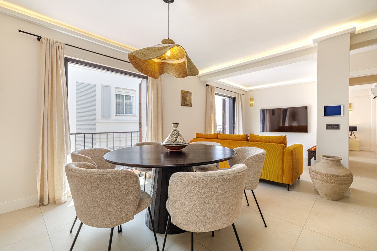 3 Bed Middle Floor Apartment in Marbella