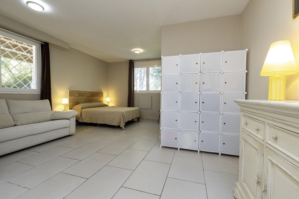 3 Bed Detached Villa in Marbella