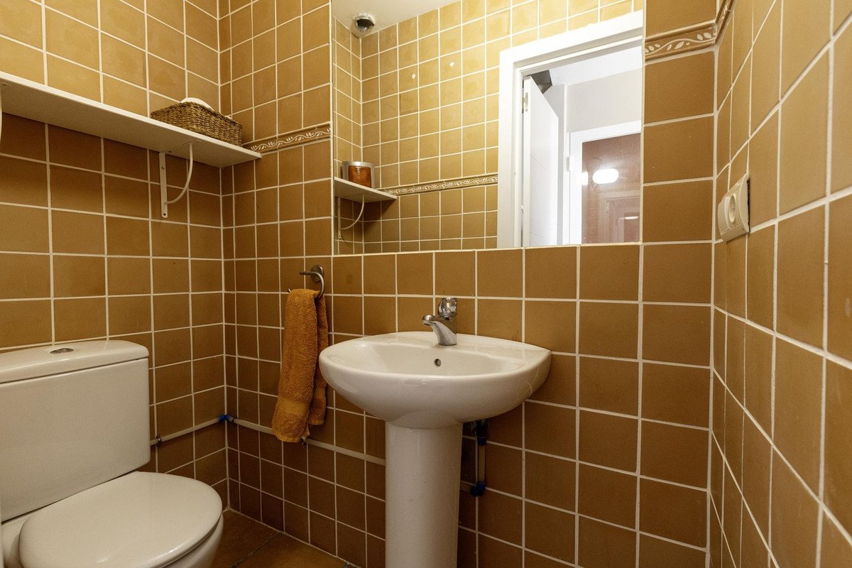 3 Bed Detached Villa in Marbella