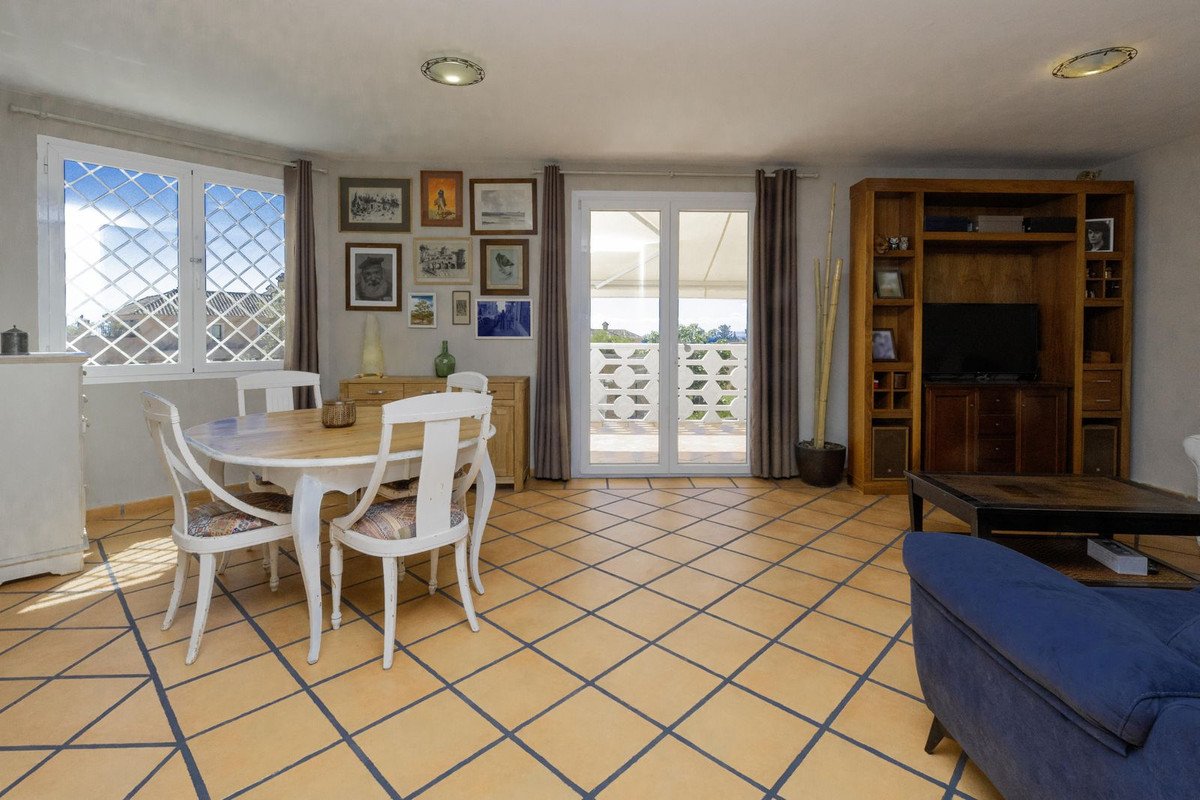 3 Bed Detached Villa in Marbella