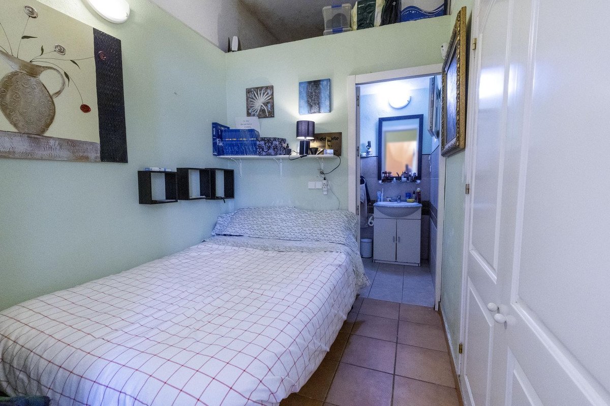 3 Bed Detached Villa in Marbella