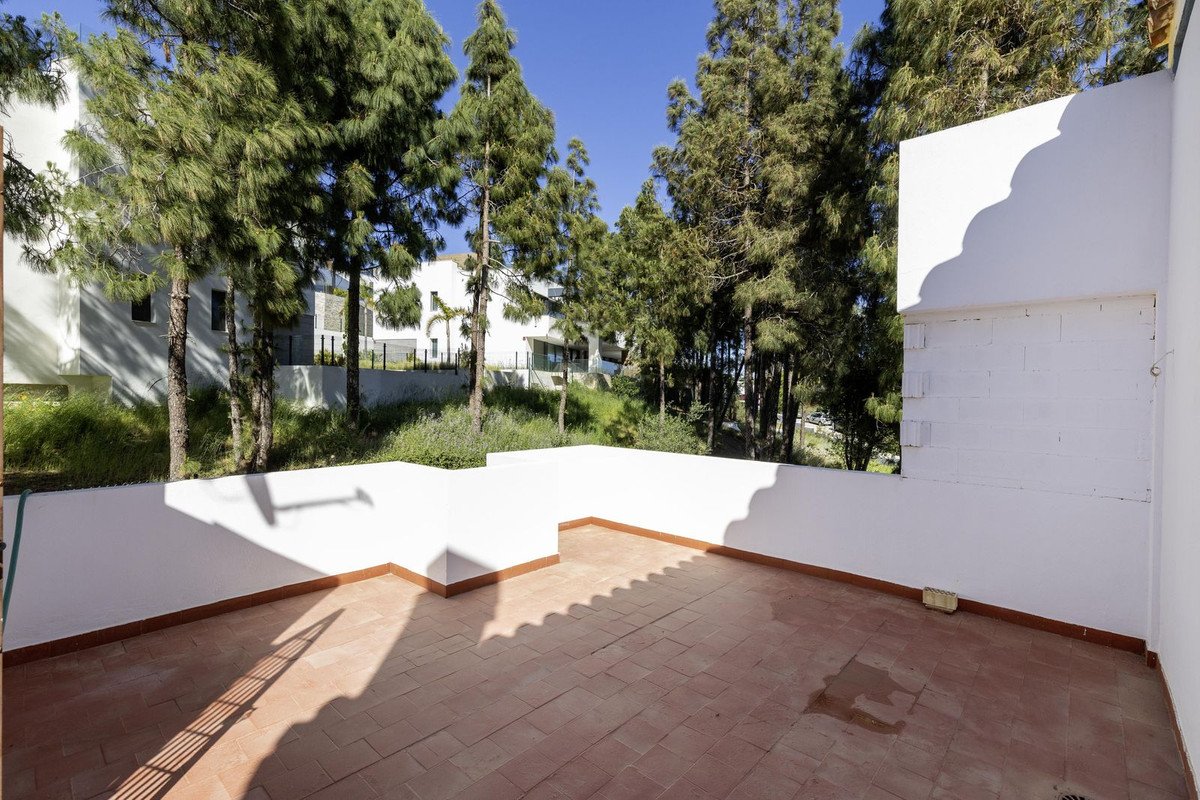 3 Bed Detached Villa in Marbella