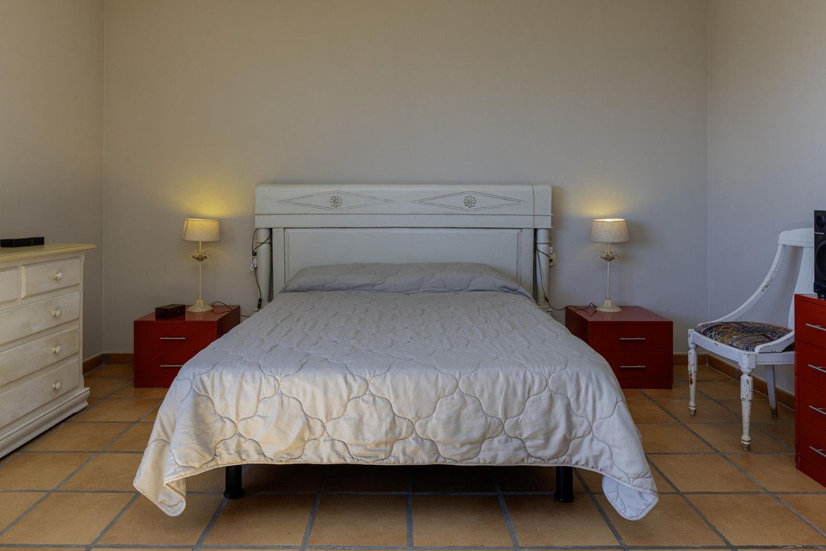 3 Bed Detached Villa in Marbella