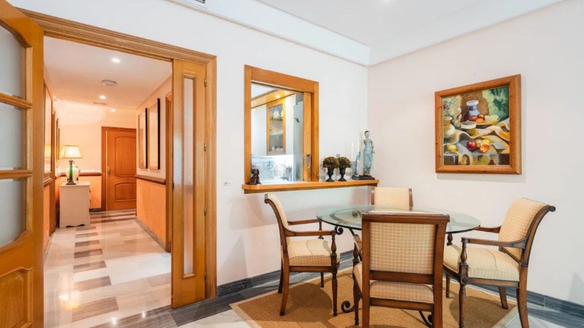 2 Bed Ground Floor Apartment in Marbella