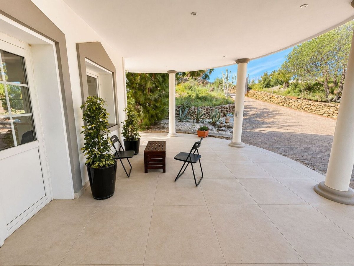 5 Bed Detached Villa in La Cala