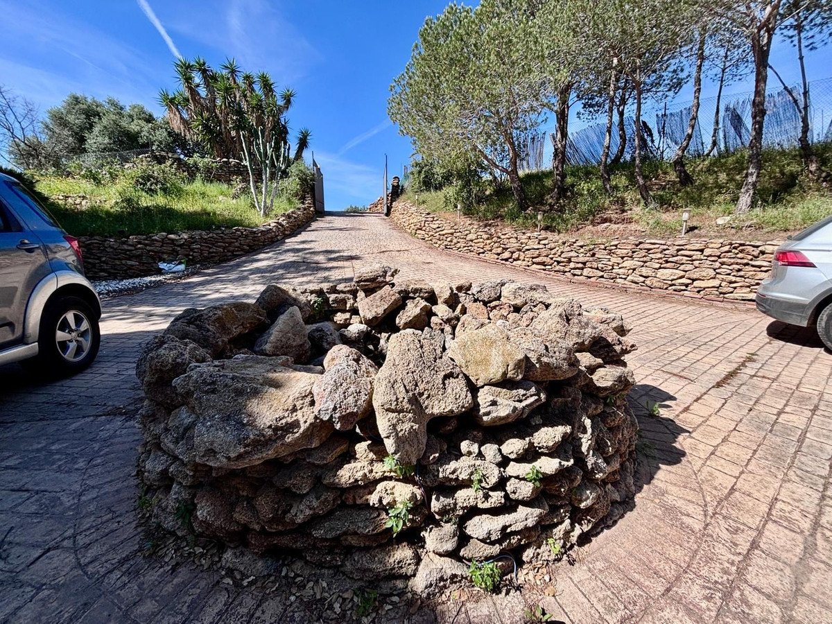 5 Bed Detached Villa in La Cala