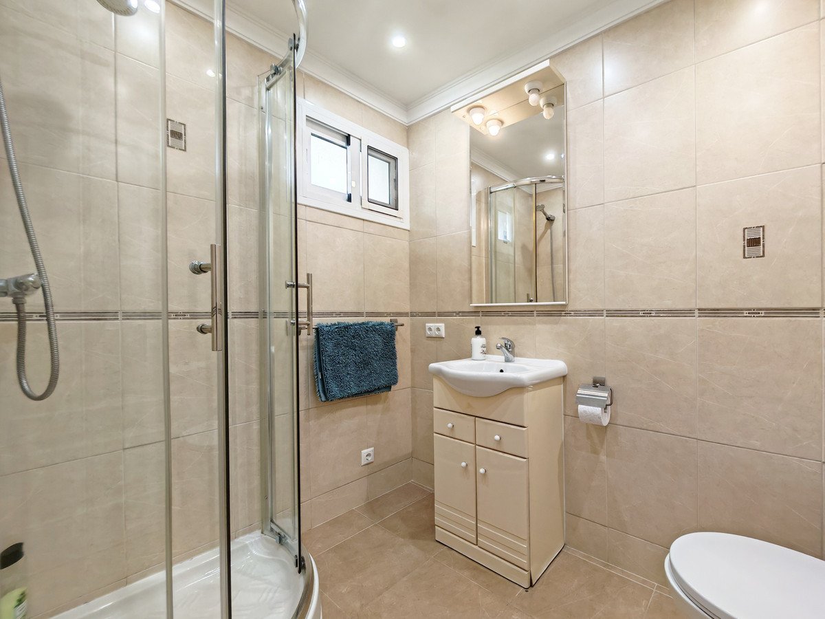 4 Bed Detached Villa in El Chaparral