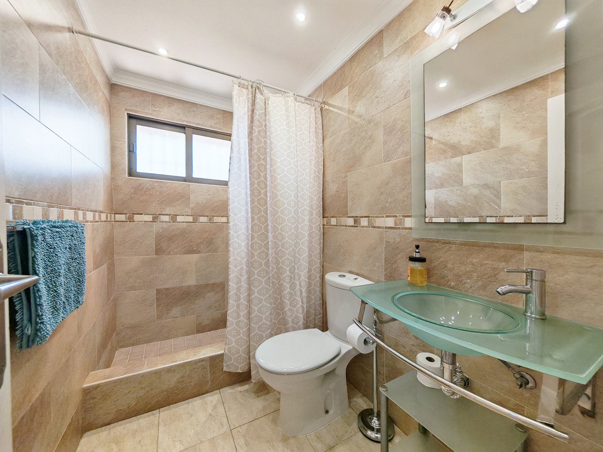 4 Bed Detached Villa in El Chaparral