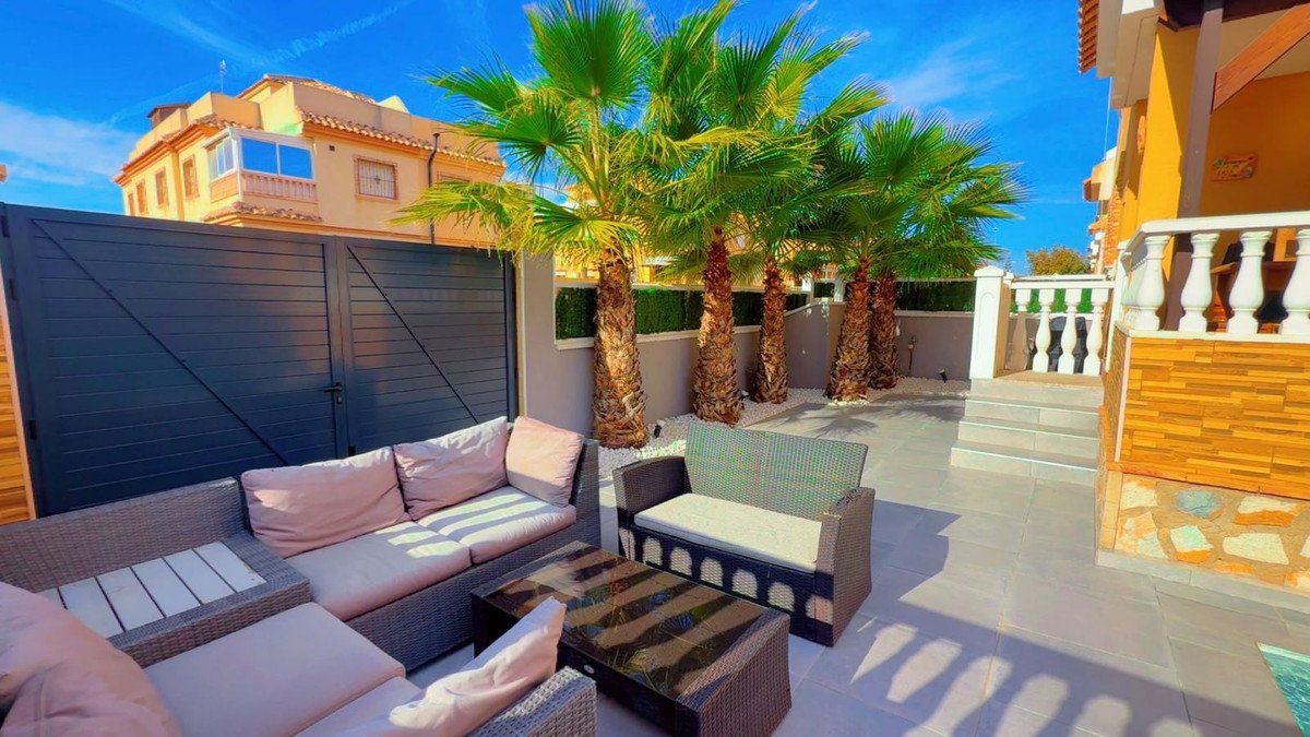 3 Bed Semi-Detached House in Ciudad Quesada