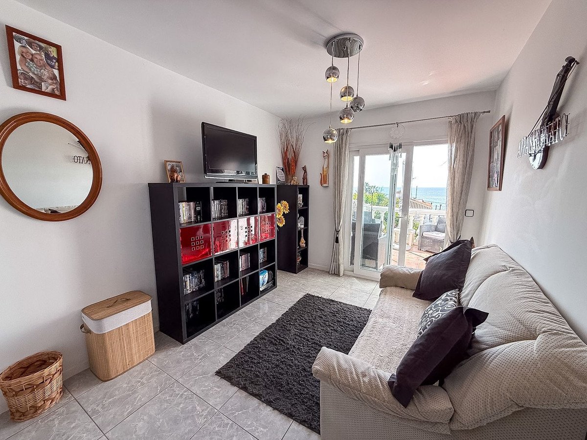 2 Bed Townhouse in Torrox Costa