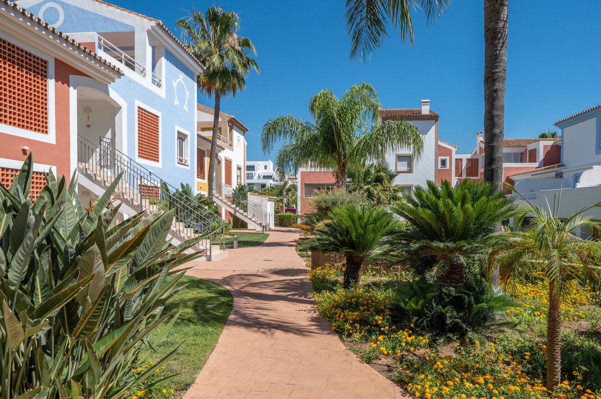 2 Bed Penthouse in Estepona