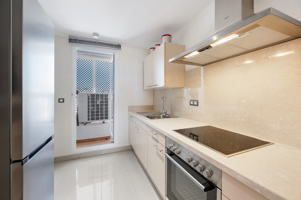 2 Bed Penthouse in Estepona