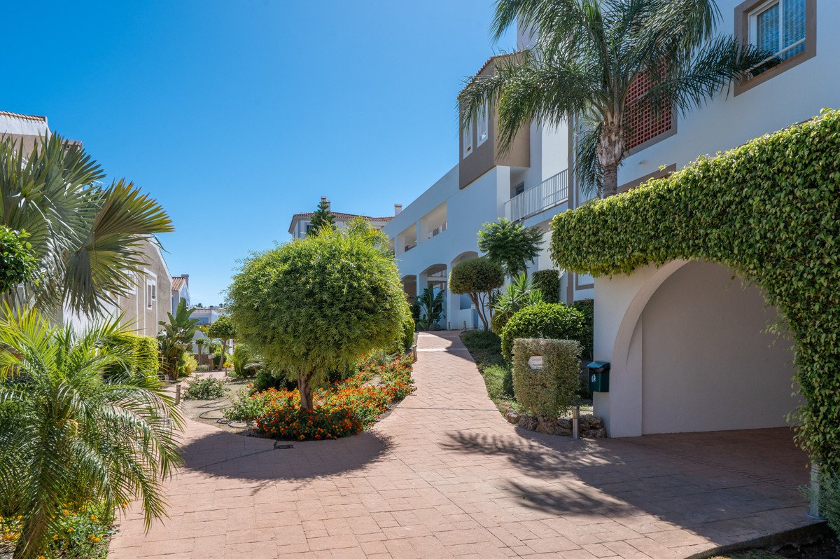 2 Bed Penthouse in Estepona