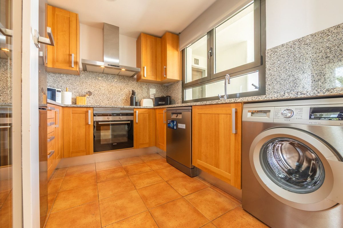2 Bed Penthouse in Estepona
