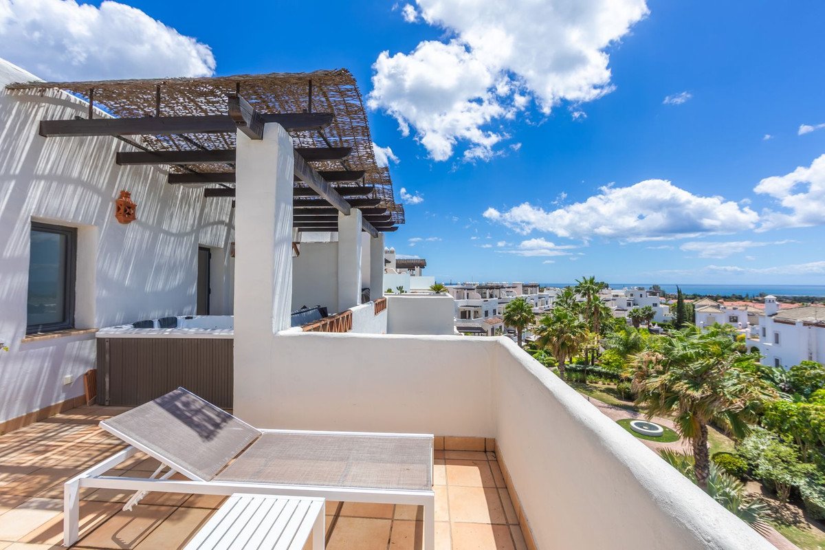 2 Bed Penthouse in Estepona