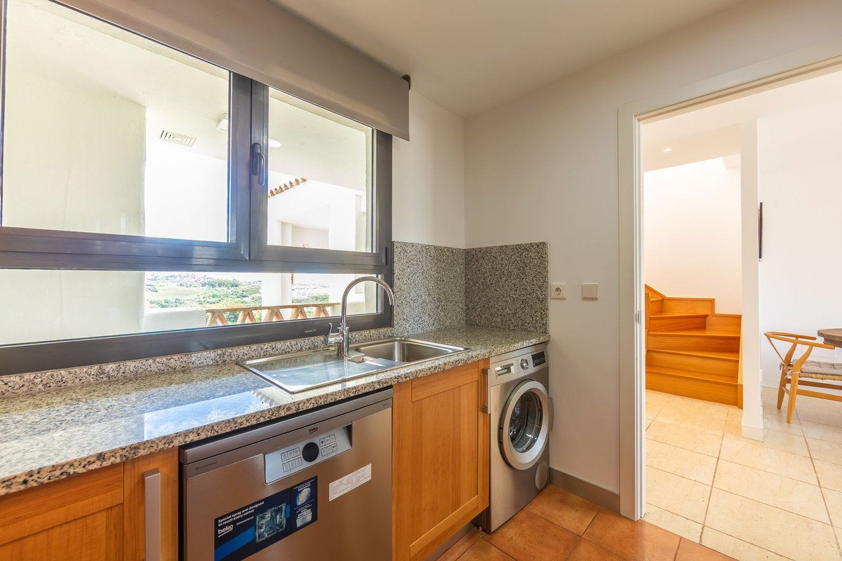 2 Bed Penthouse in Estepona