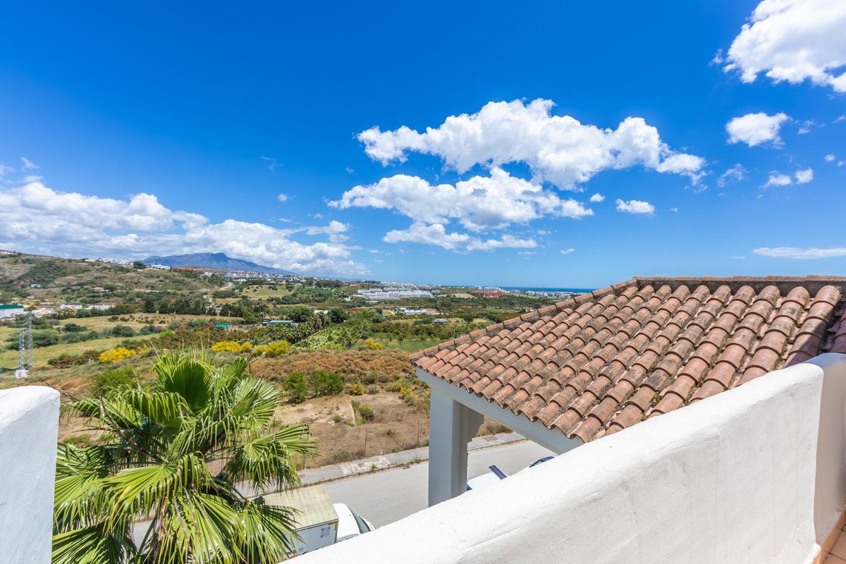 2 Bed Penthouse in Estepona
