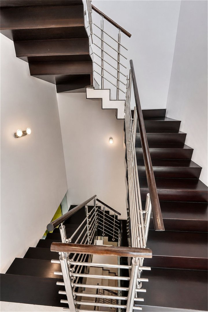 4 Bed Semi-Detached House in Sierra Blanca