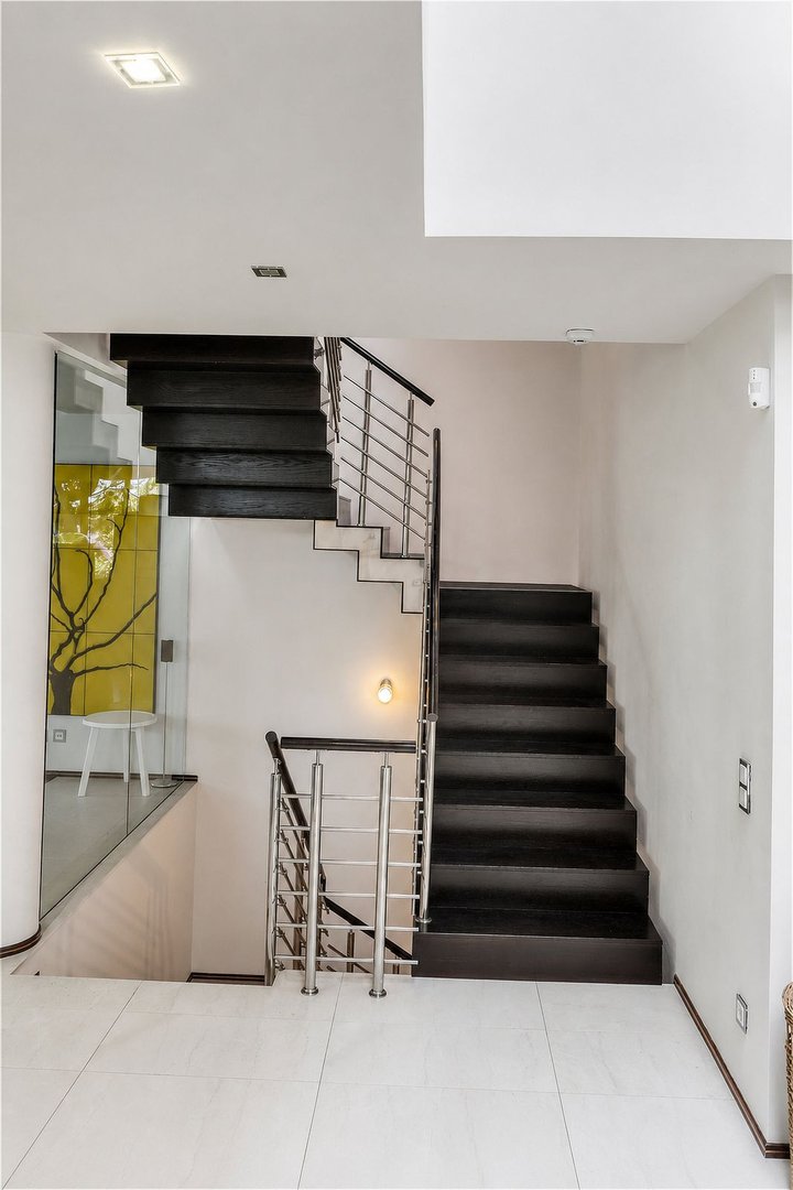 4 Bed Semi-Detached House in Sierra Blanca