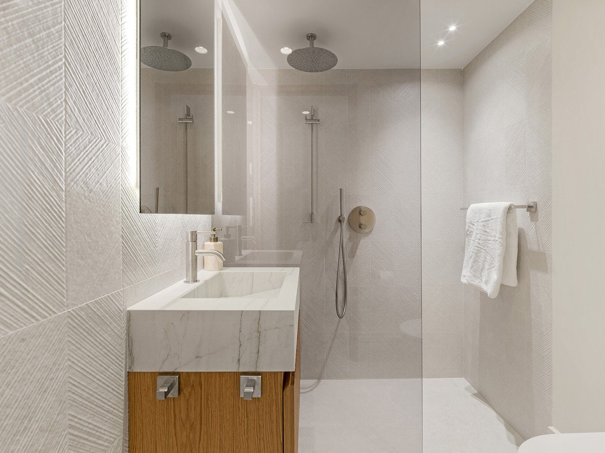 3 Bed Middle Floor Apartment in Puerto Banús