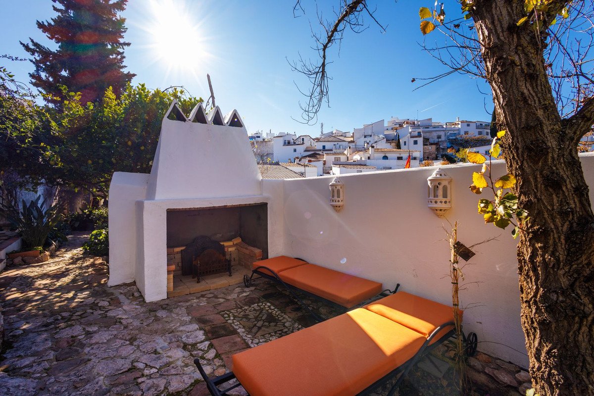 3 Bed Townhouse in Comares