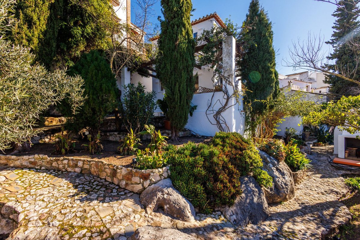 3 Bed Townhouse in Comares