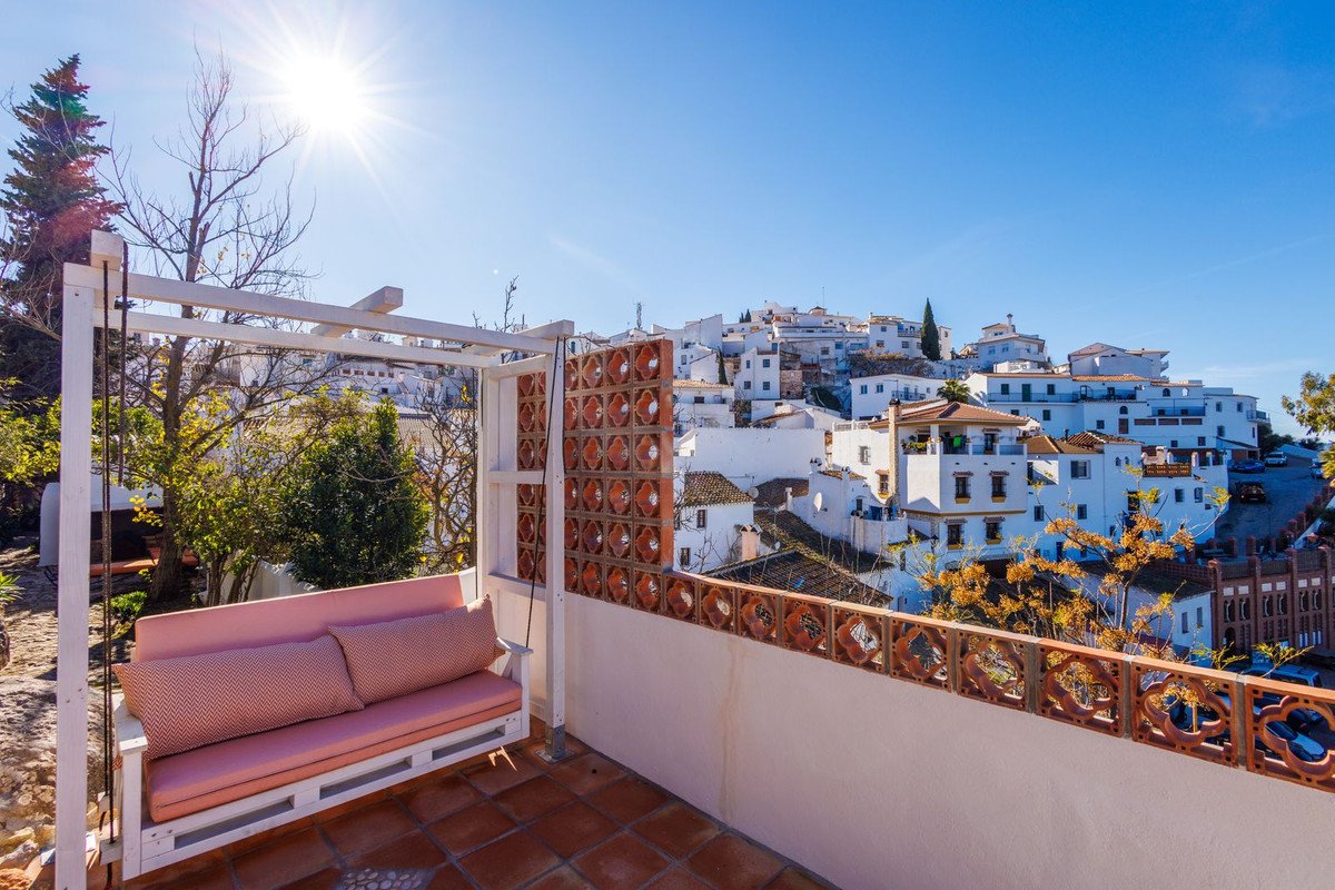 3 Bed Townhouse in Comares