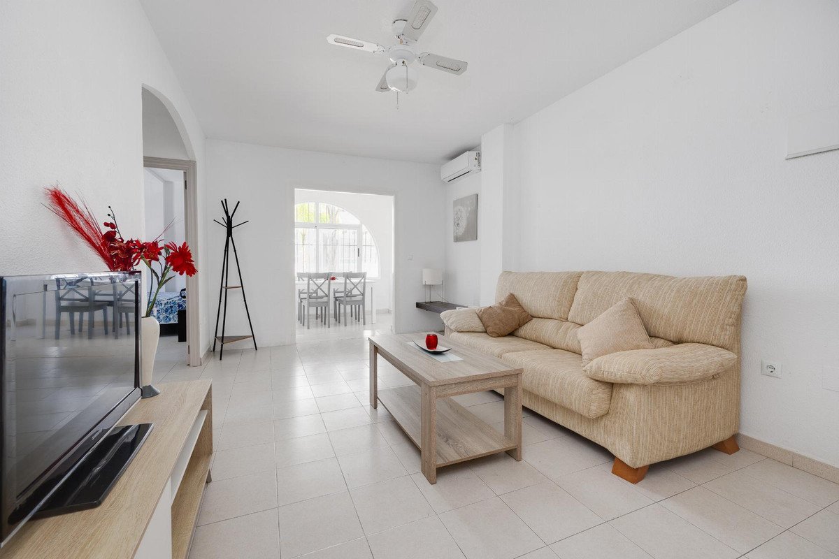 2 Bed Bungalow in Torrevieja