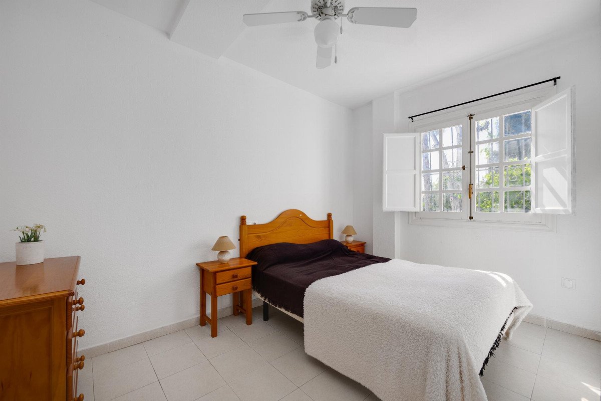 2 Bed Bungalow in Torrevieja