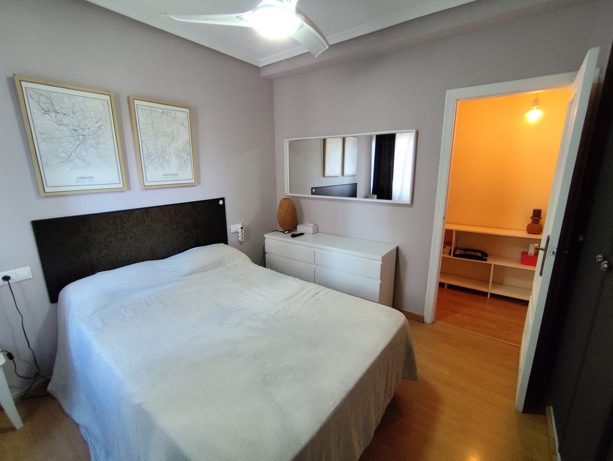 3 Bed Middle Floor Apartment in Torrevieja