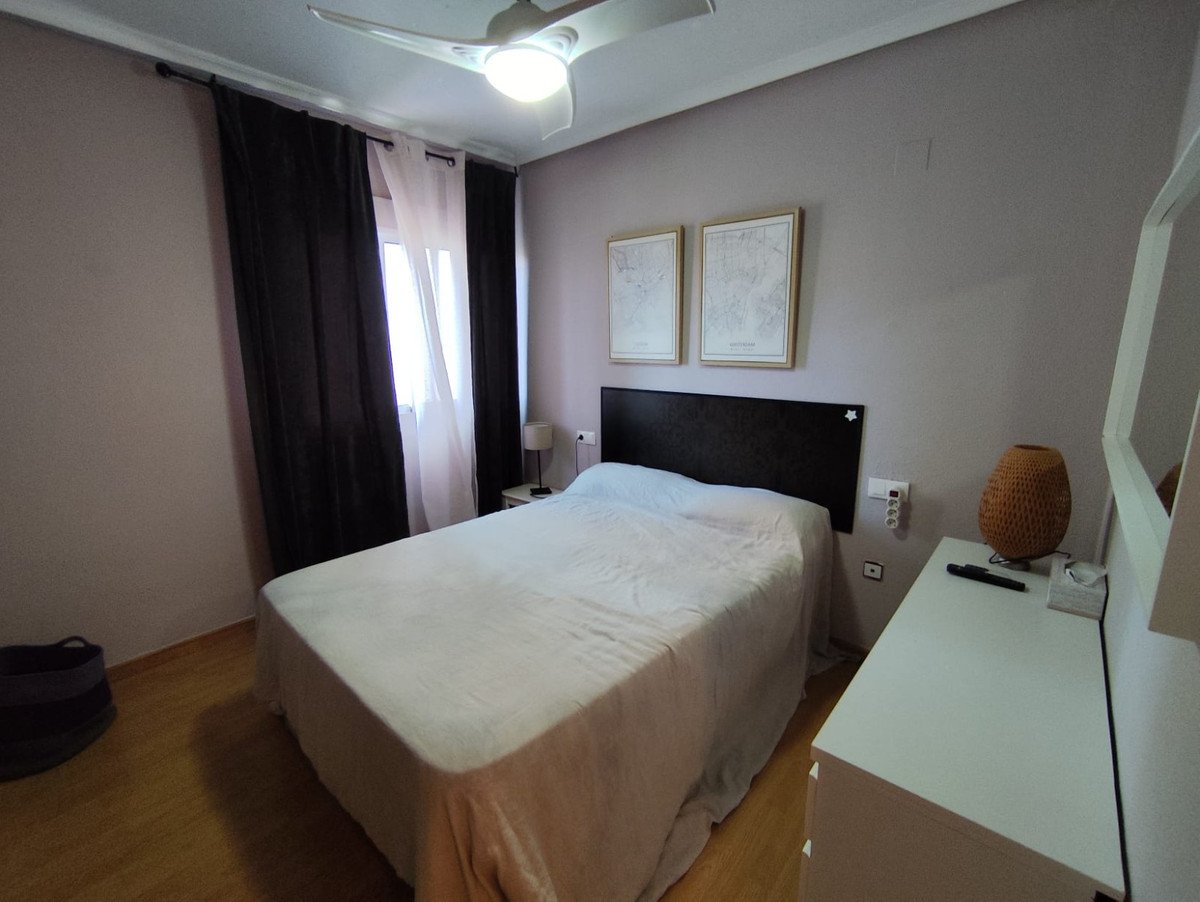 3 Bed Middle Floor Apartment in Torrevieja