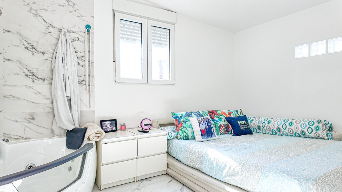 3 Bed Townhouse in Torrevieja