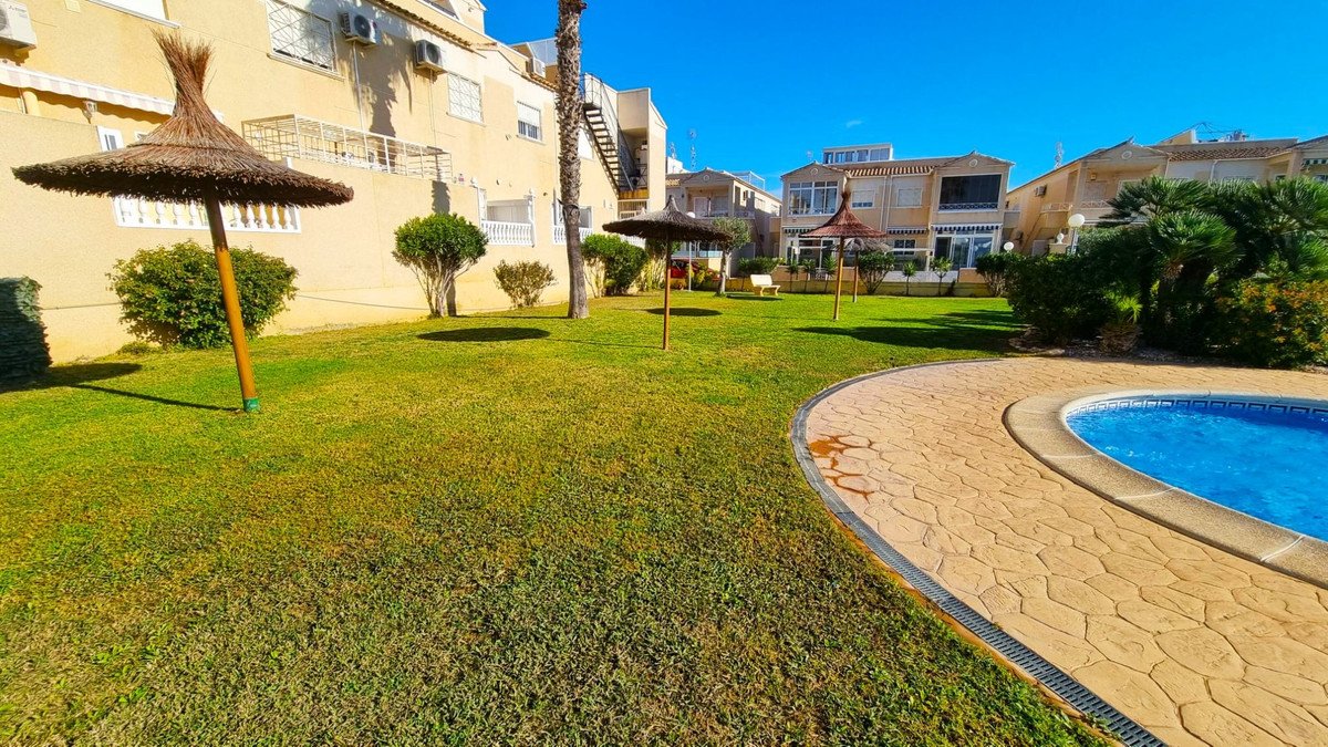 2 Bed Townhouse in La Zenia