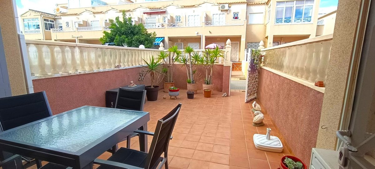 2 Bed Townhouse in La Zenia