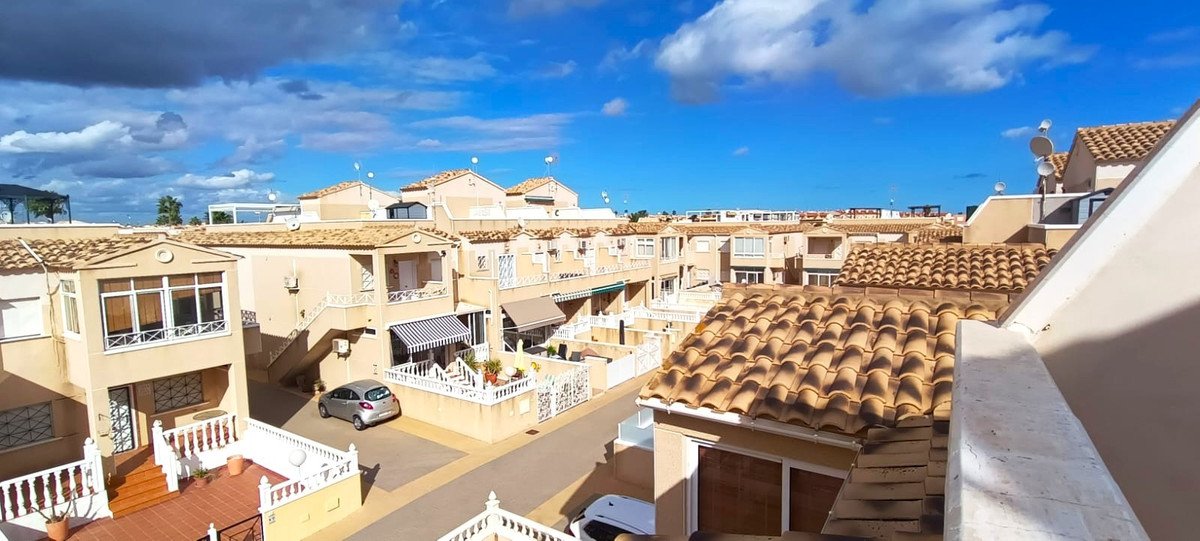 2 Bed Townhouse in La Zenia