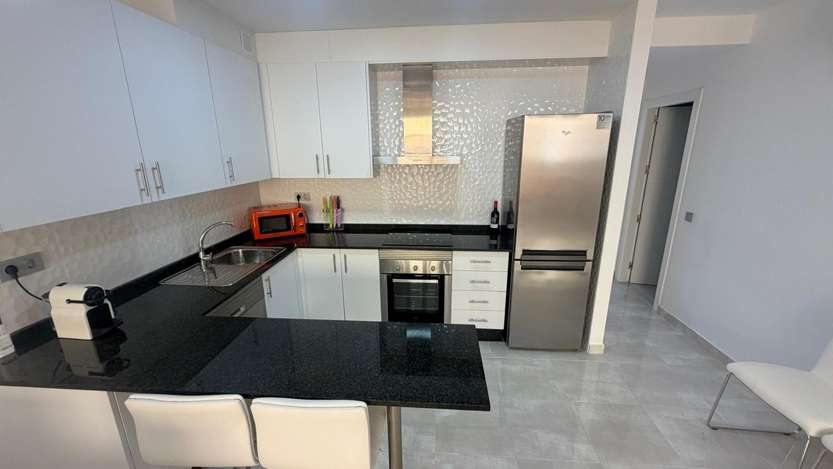 3 Bed Ground Floor Apartment in Lomas de Cabo Roig