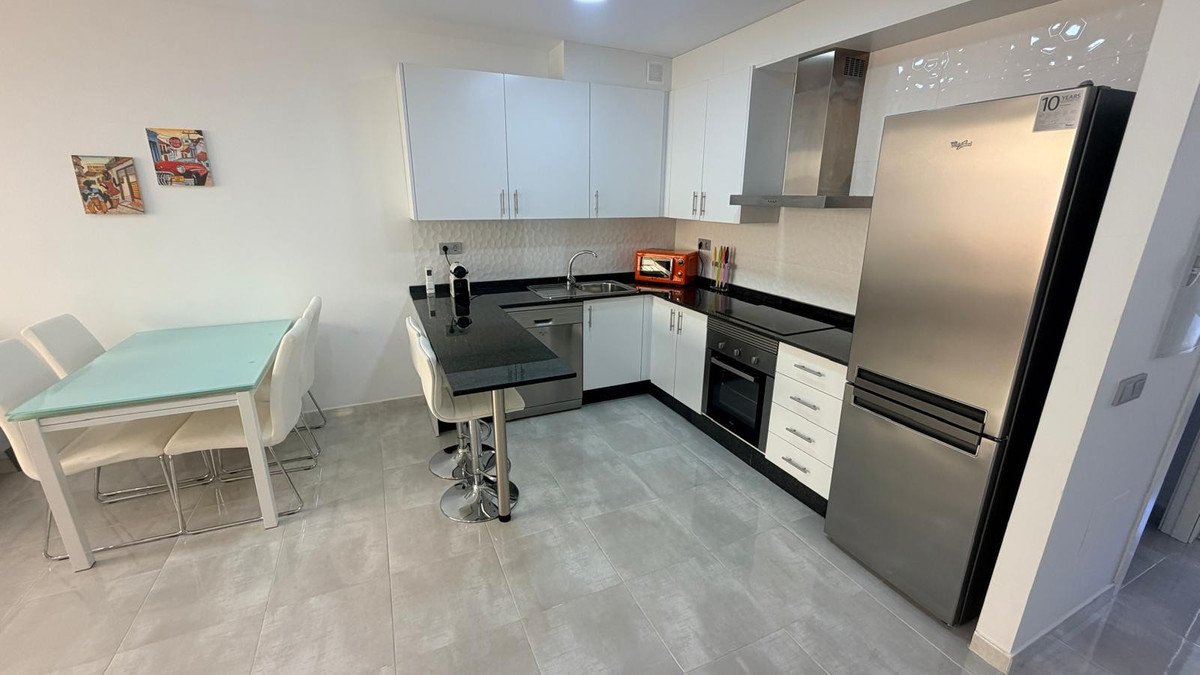 3 Bed Ground Floor Apartment in Lomas de Cabo Roig