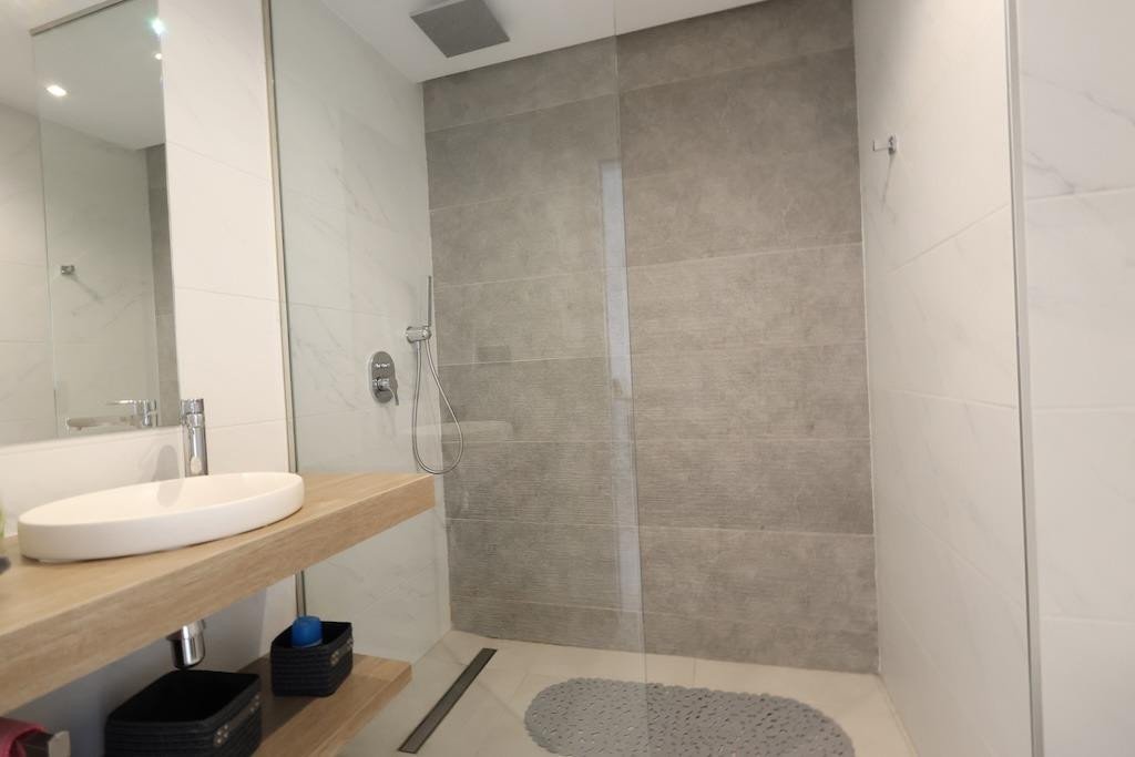 2 Bed Bungalow in Urbanización El Raso