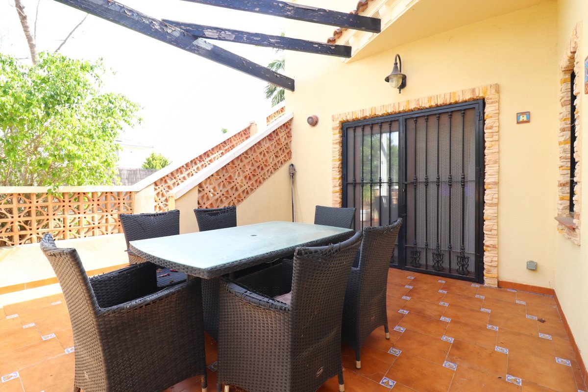 3 Bed Detached Villa in Formentera del Segura