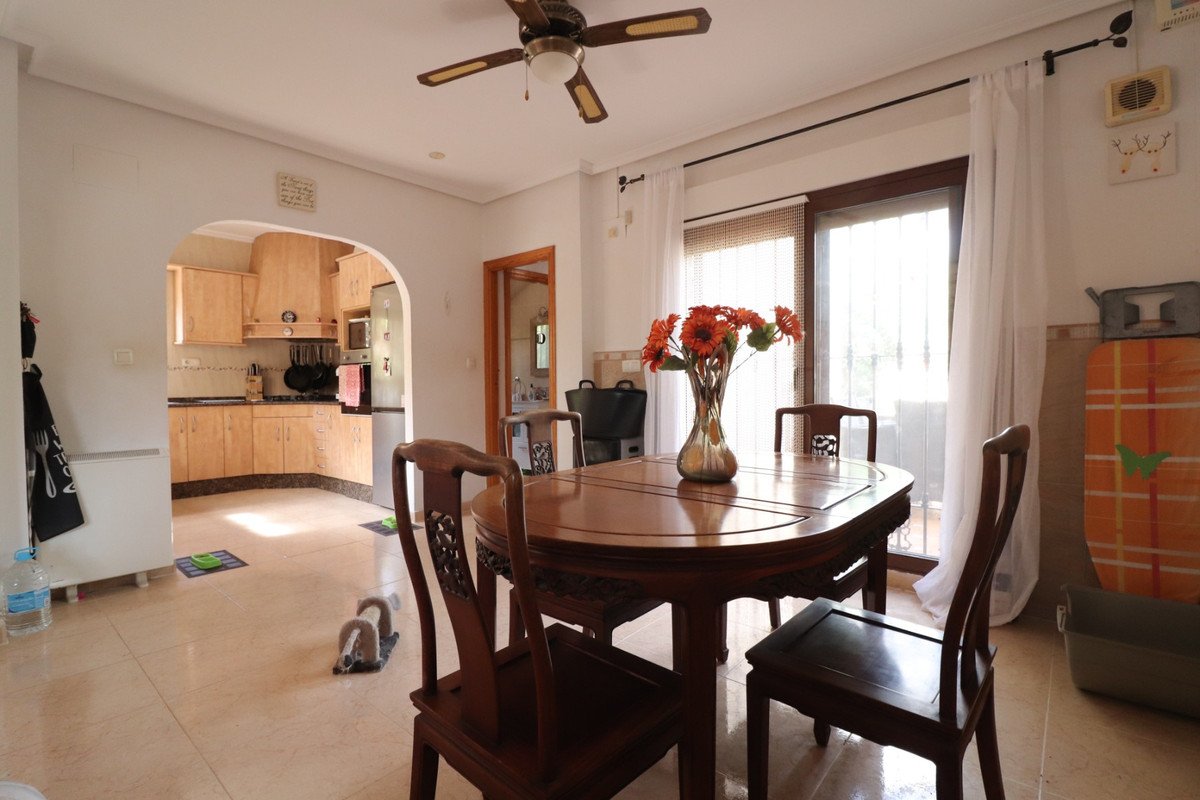 3 Bed Detached Villa in Formentera del Segura