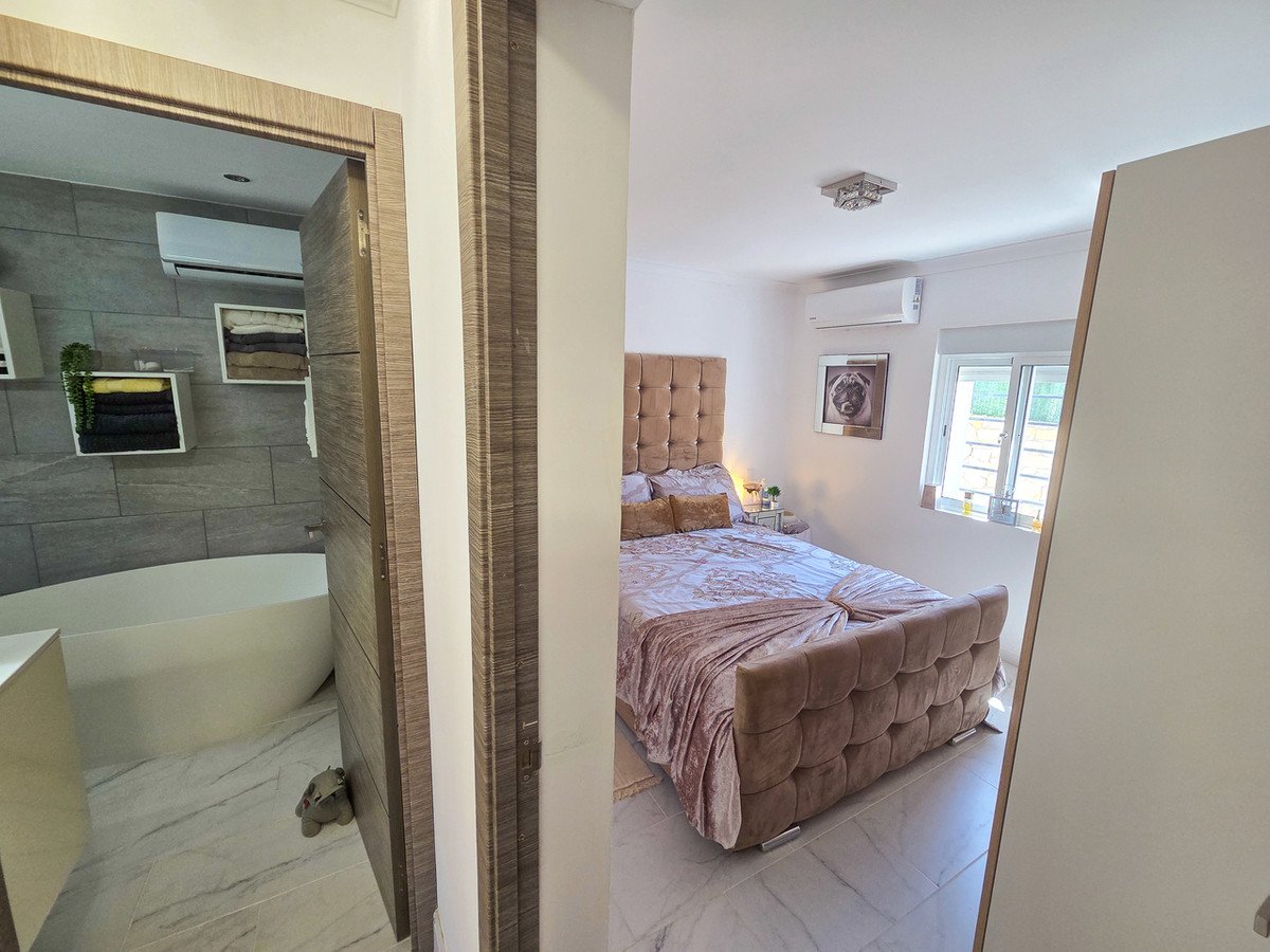 3 Bed Detached Villa in Crevillent