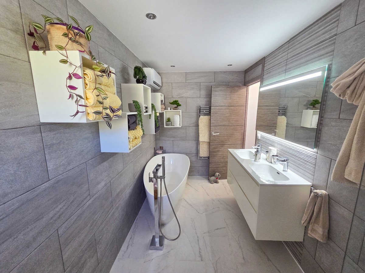3 Bed Detached Villa in Crevillent