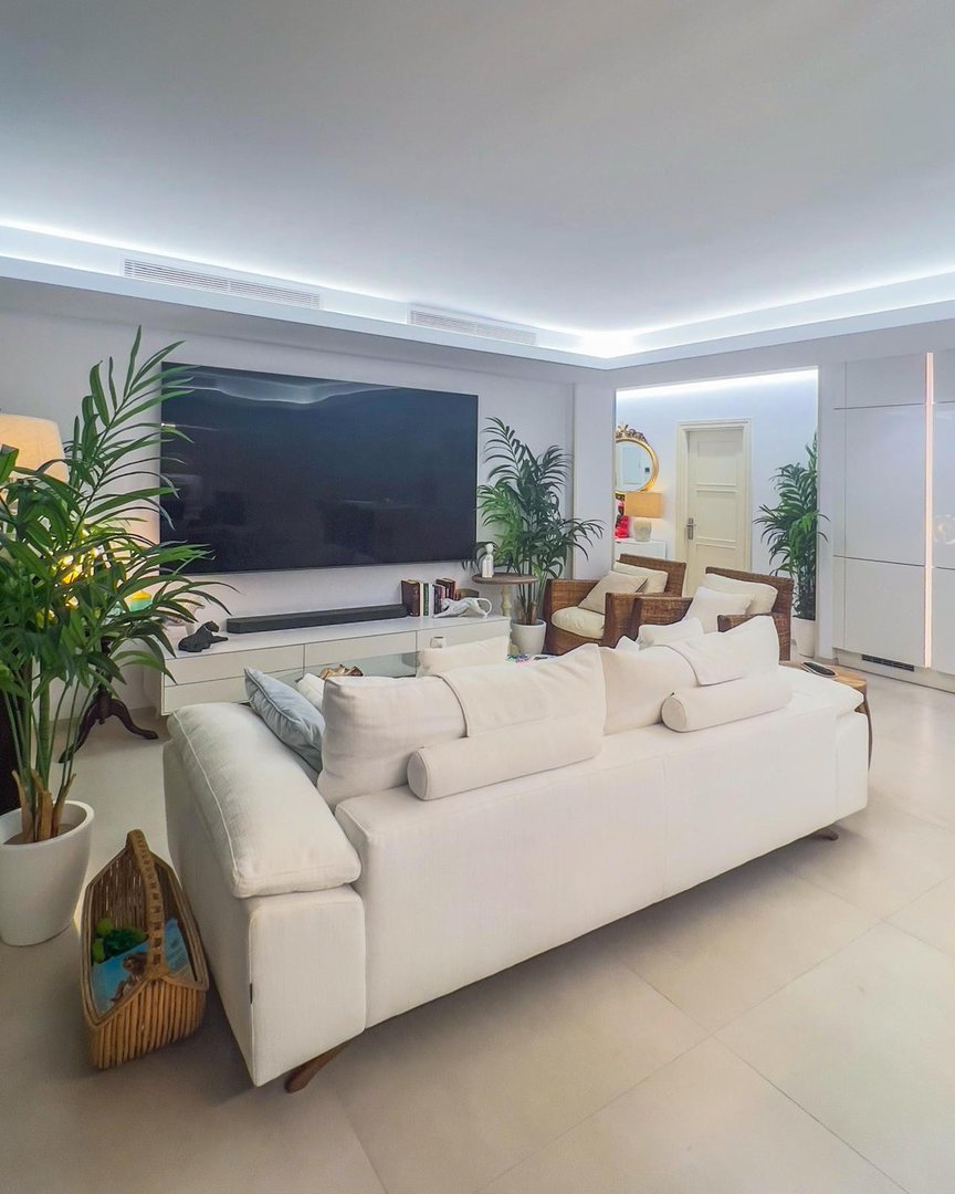 3 Bed Penthouse in The Golden Mile